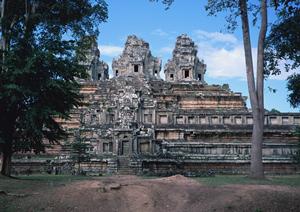 神戸三宮駅前のビジネスホテル「東横INN神戸三宮駅前」の魅力と詳細情報